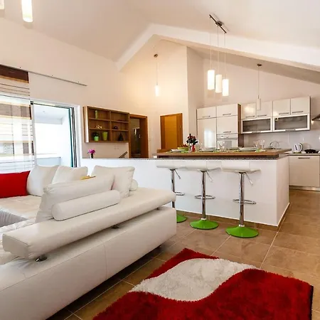 Adria 3 מאלינסקה