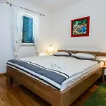 Lägenhet Adria 3 *